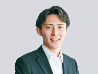 アソシエイト